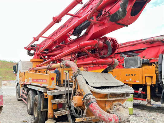 Pompa per calcestruzzo utilizzata colore su ordinazione del camion, pompa per calcestruzzo di Putzmeister 42m della valvola di S