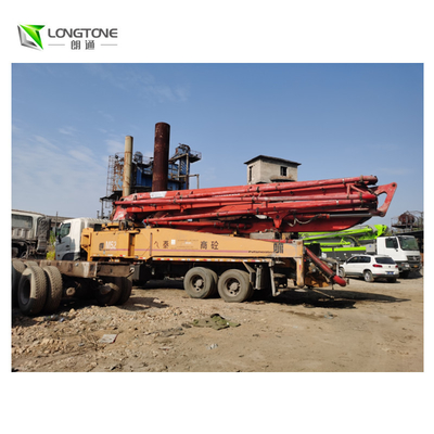 Camion utilizzato della pompa per calcestruzzo di Putzmeister una lunghezza di 37/42/52 di m. con meno ore lavorative