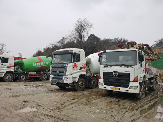 Betoniera della seconda mano automatica resistente con la pompa a diesel