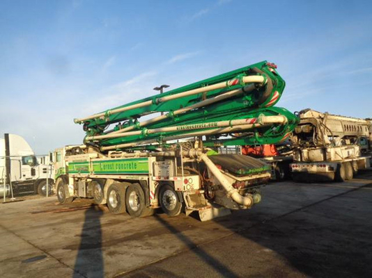 Pompa per calcestruzzo utilizzata del camion giallo con pressione del MPa di 24-36 m. Distance 6-6.6