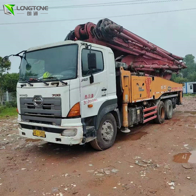 Il camion ha montato la pompa per calcestruzzo 42M With Boom per i progetti di costruzione